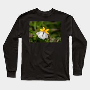 Southern White On Yellow Oxeye Daisy Long Sleeve T-Shirt